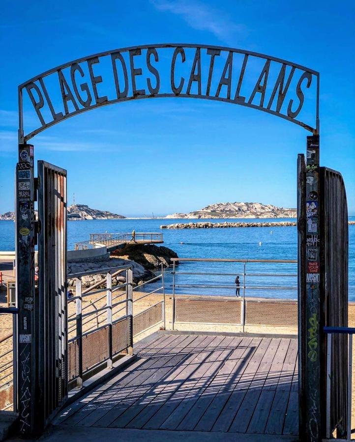 Coin Nuit, Entre Et Centre Marseille